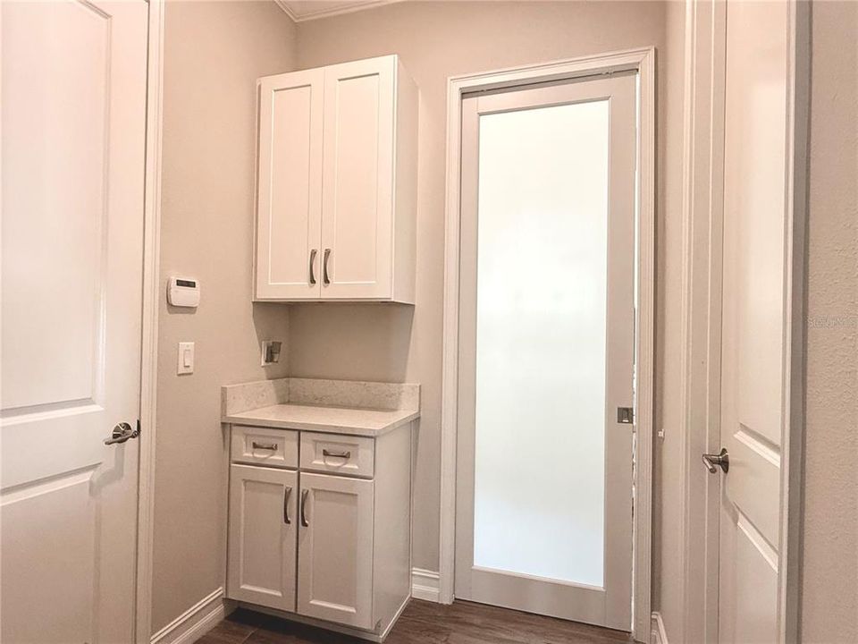 En Venta: $1,299,900 (4 camas, 3 baños, 3488 Pies cuadrados)