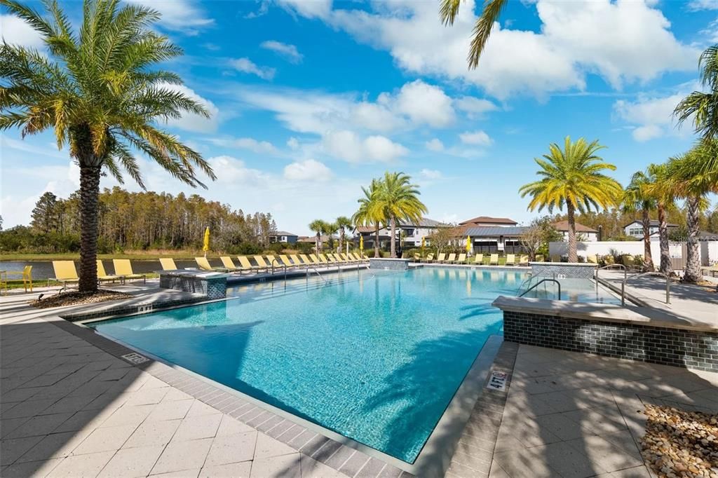 En Venta: $1,299,900 (4 camas, 3 baños, 3488 Pies cuadrados)