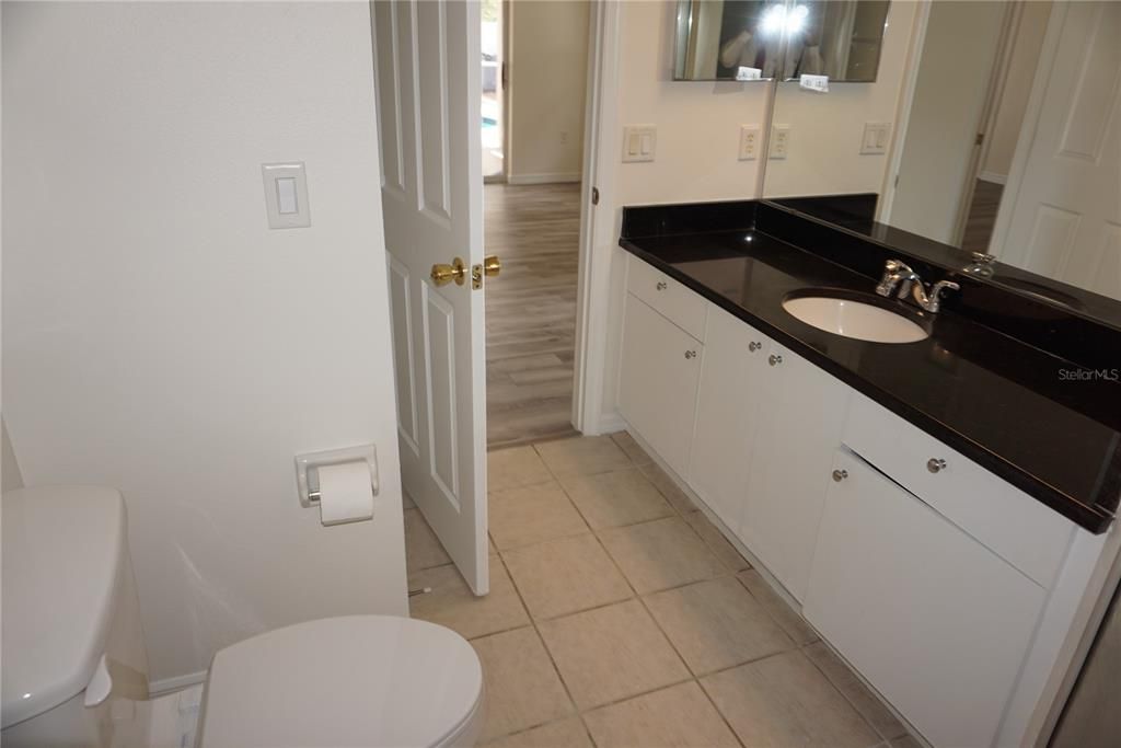 En Venta: $399,880 (3 camas, 2 baños, 1696 Pies cuadrados)