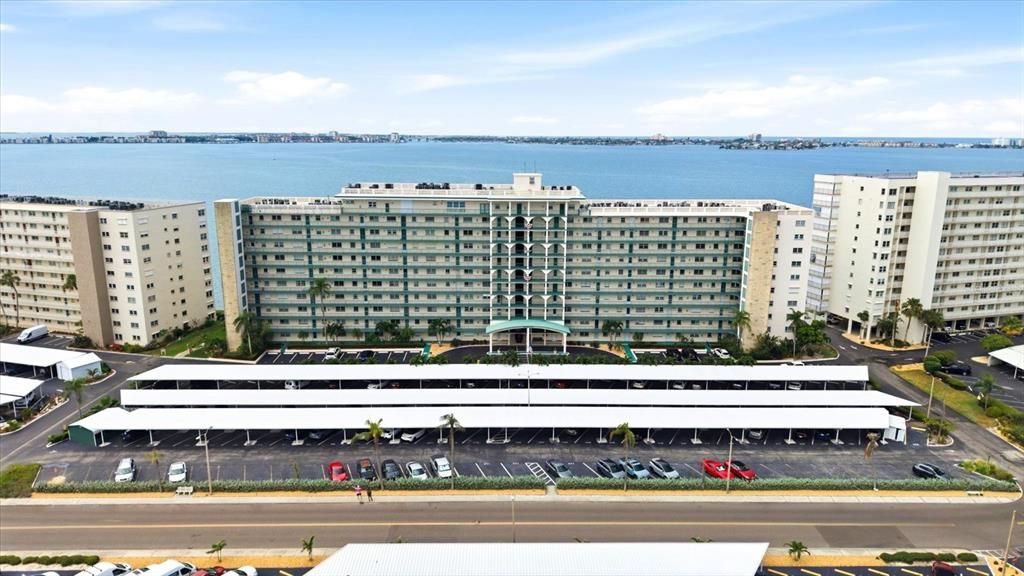 For Sale: $299,000 (2 beds, 2 baths, 1450 Square Feet)