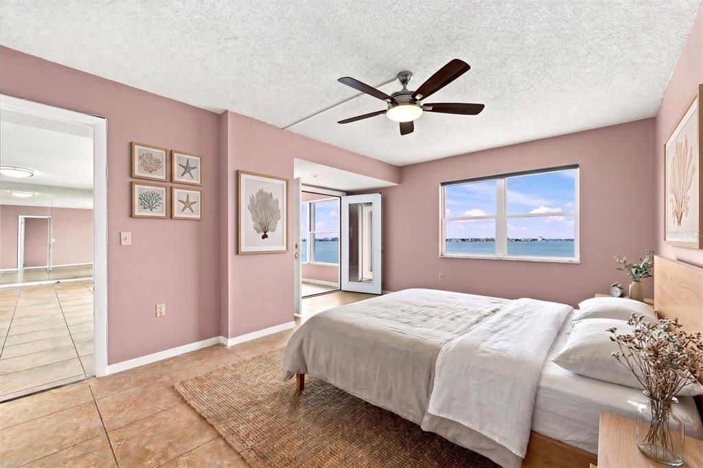 For Sale: $299,000 (2 beds, 2 baths, 1450 Square Feet)