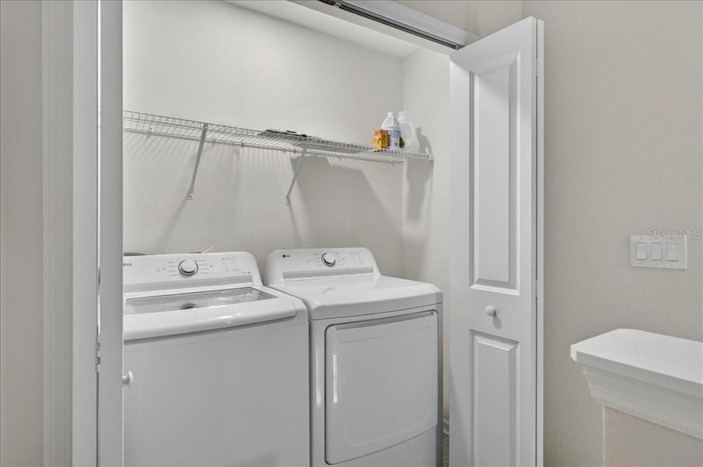 For Sale: $313,000 (3 beds, 2 baths, 1679 Square Feet)