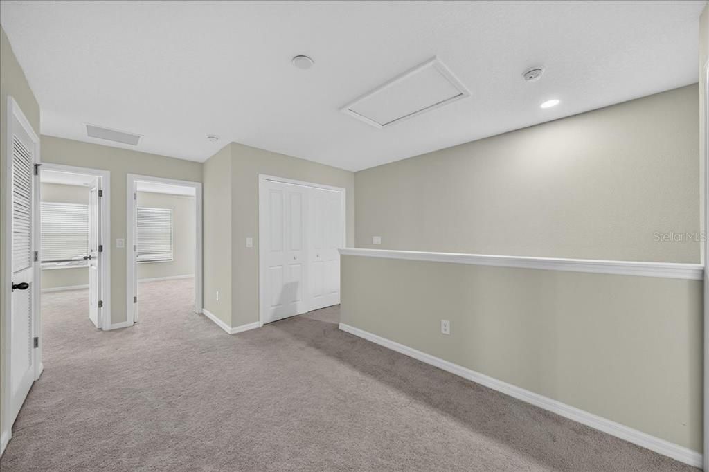 For Sale: $313,000 (3 beds, 2 baths, 1679 Square Feet)