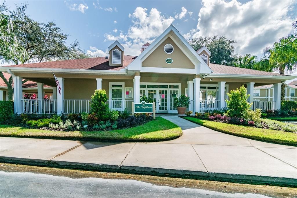 На продажу: $149,990 (2 спален, 2 ванн, 1164 Квадратных фут)