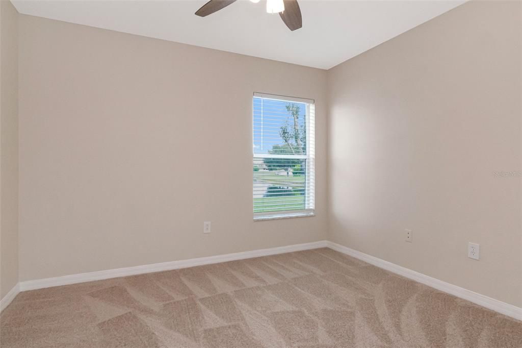 For Sale: $300,000 (3 beds, 2 baths, 1640 Square Feet)