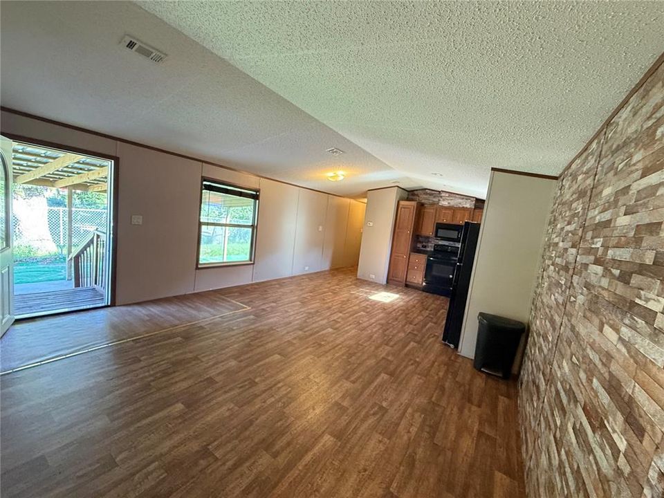 В аренду: $1,500 (2 спален, 2 ванн, 896 Квадратных фут)