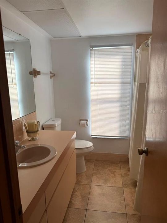 For Sale: $279,900 (2 beds, 2 baths, 1476 Square Feet)