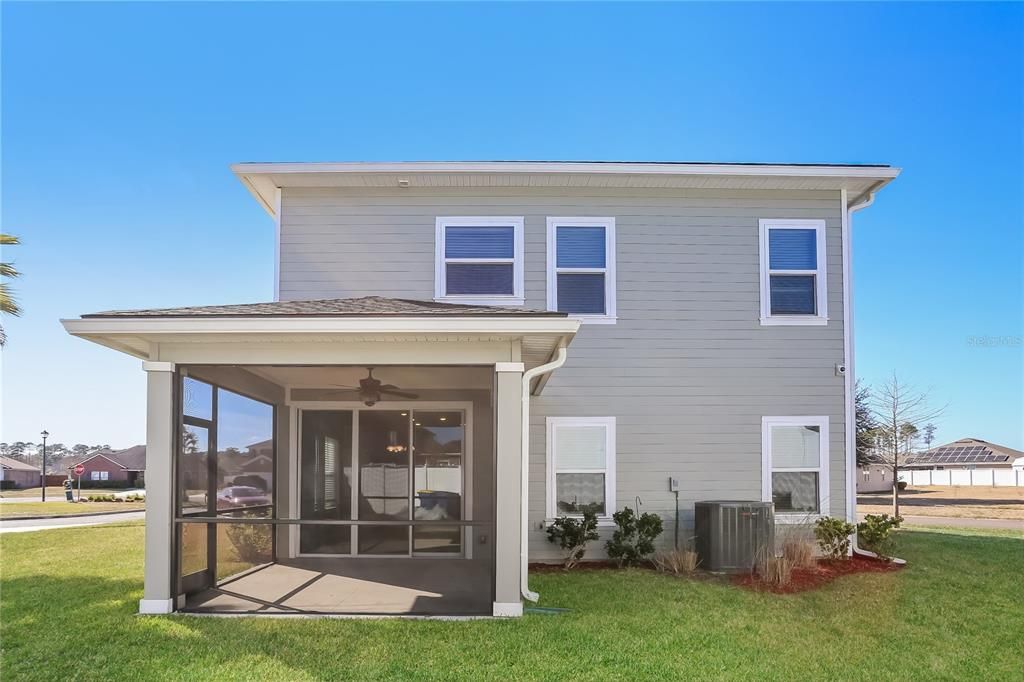 For Rent: $2,690 (4 beds, 2 baths, 2620 Square Feet)