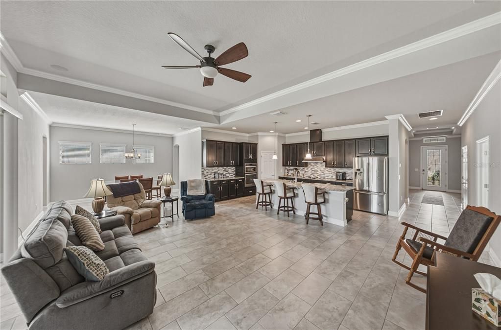 For Sale: $579,000 (4 beds, 3 baths, 2578 Square Feet)