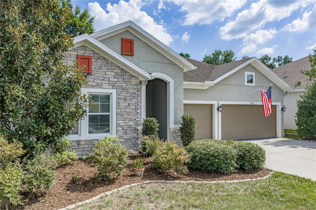 For Sale: $579,000 (4 beds, 3 baths, 2578 Square Feet)