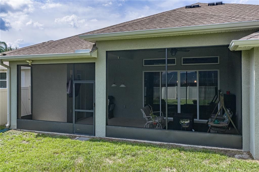 For Sale: $579,000 (4 beds, 3 baths, 2578 Square Feet)