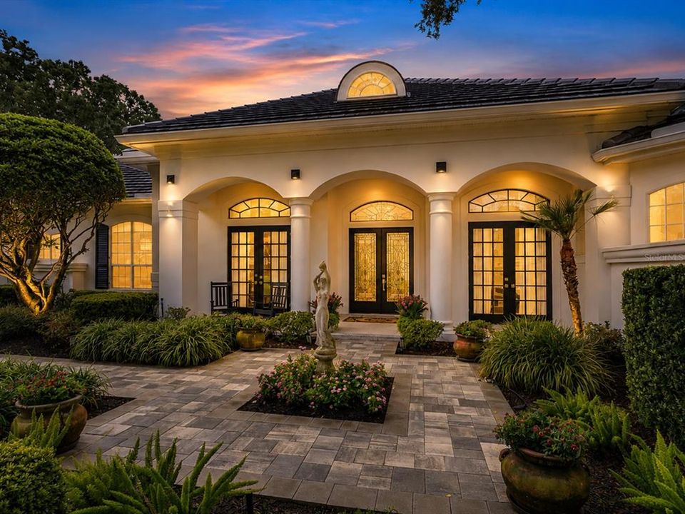 Active With Contract: $1,995,000 (4 beds, 4 baths, 4162 Square Feet)