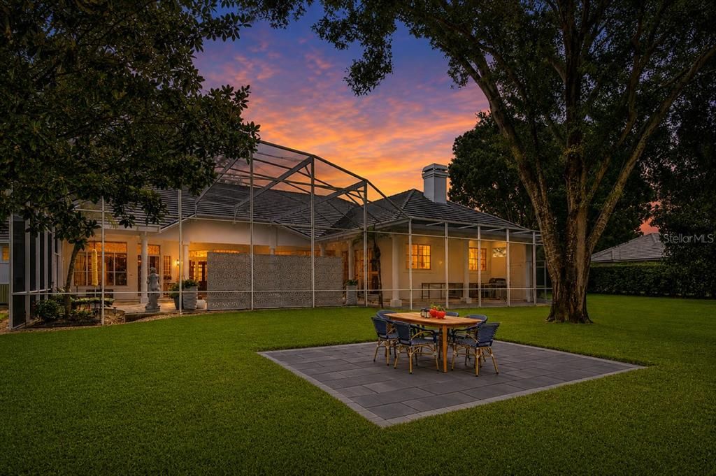 Active With Contract: $1,995,000 (4 beds, 4 baths, 4162 Square Feet)