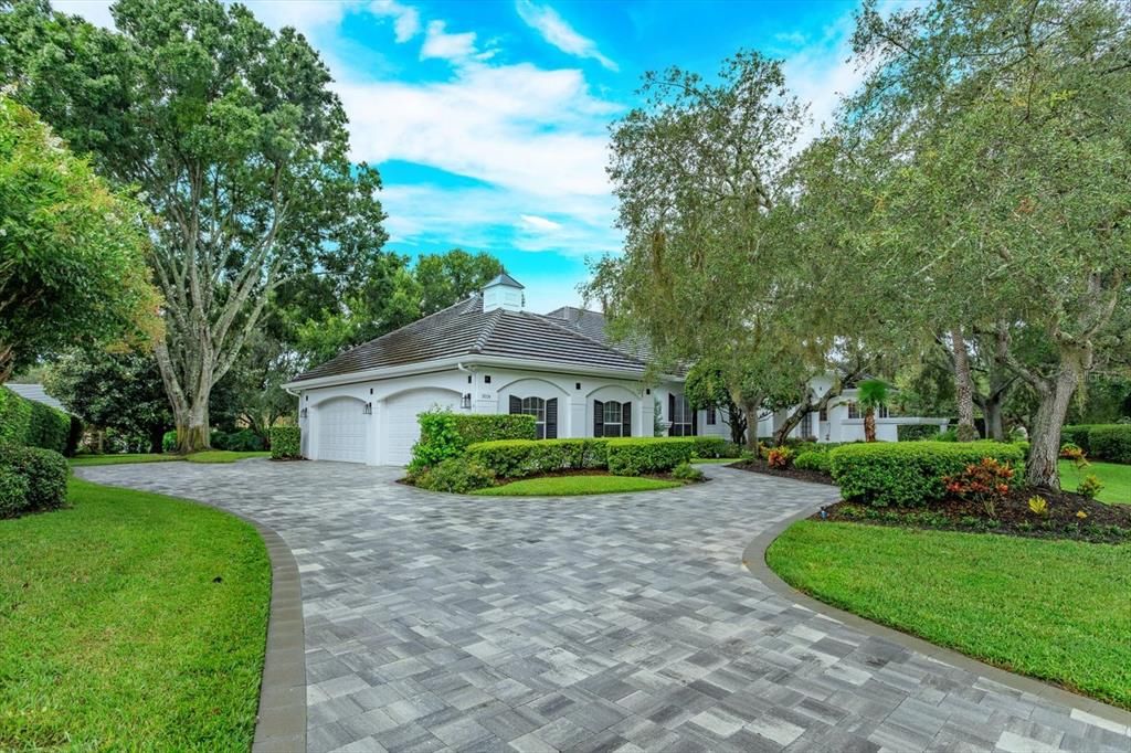 Active With Contract: $1,995,000 (4 beds, 4 baths, 4162 Square Feet)