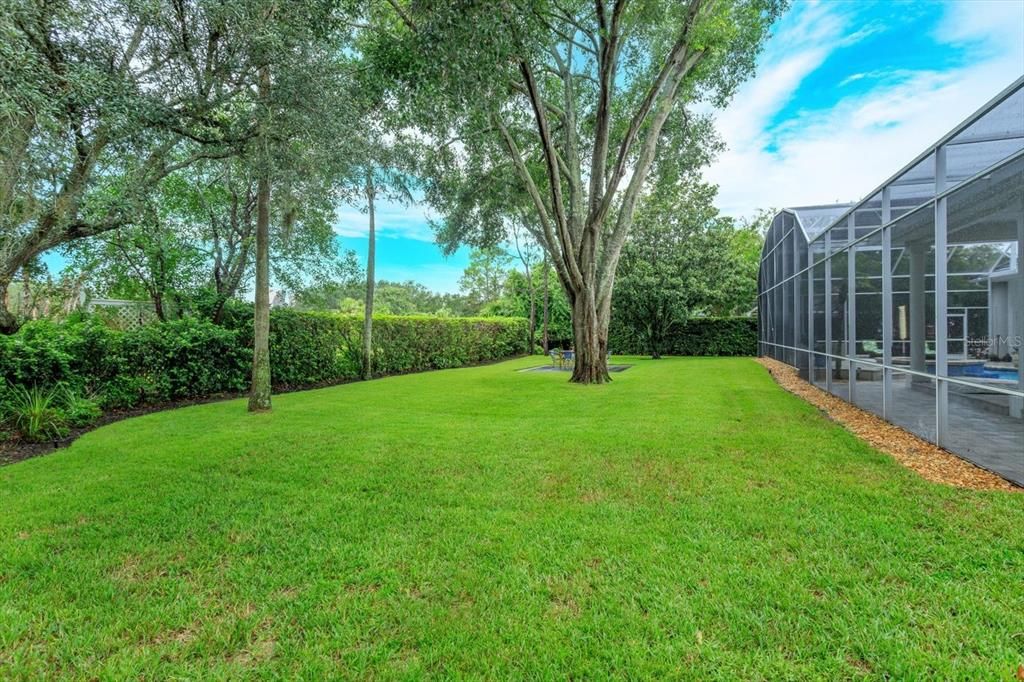 Active With Contract: $1,995,000 (4 beds, 4 baths, 4162 Square Feet)