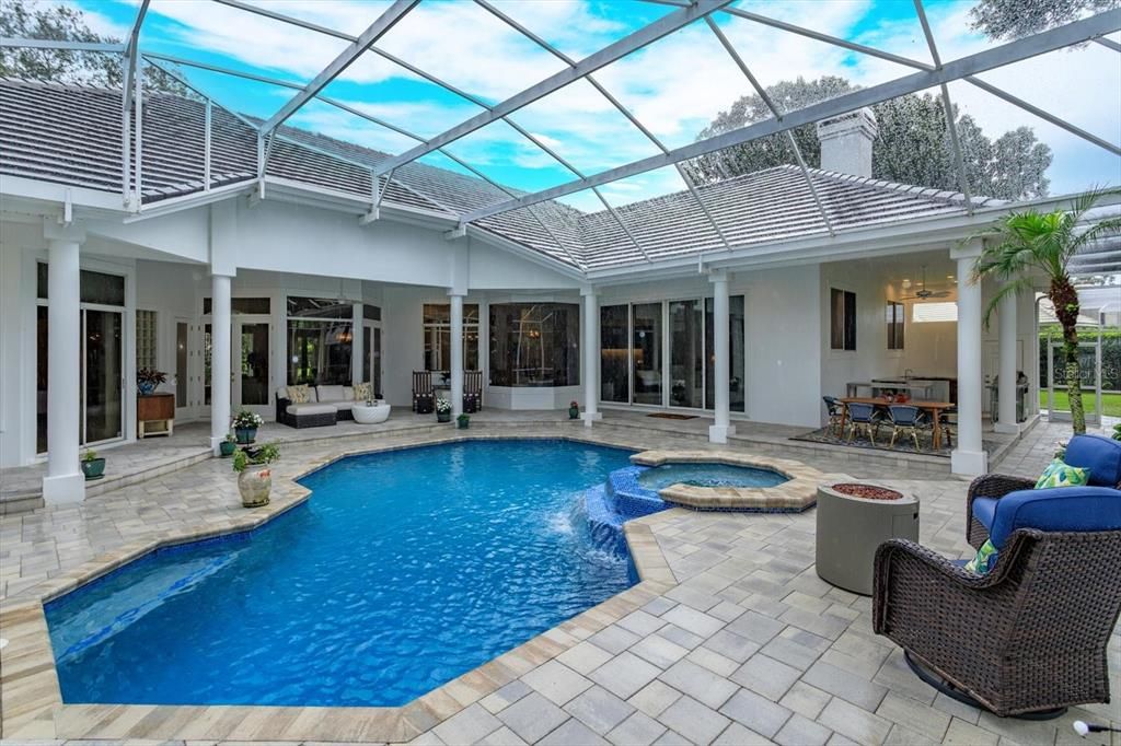 Active With Contract: $1,995,000 (4 beds, 4 baths, 4162 Square Feet)