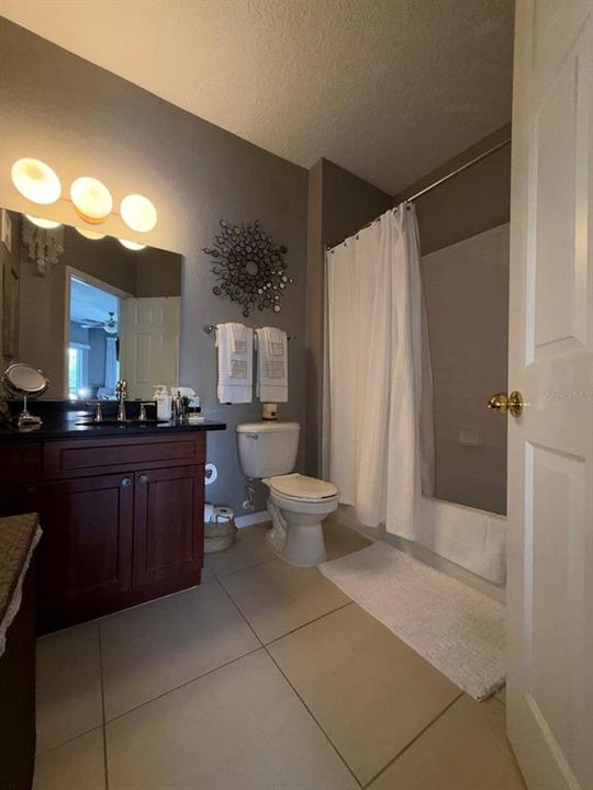 En Venta: $188,000 (1 camas, 1 baños, 850 Pies cuadrados)