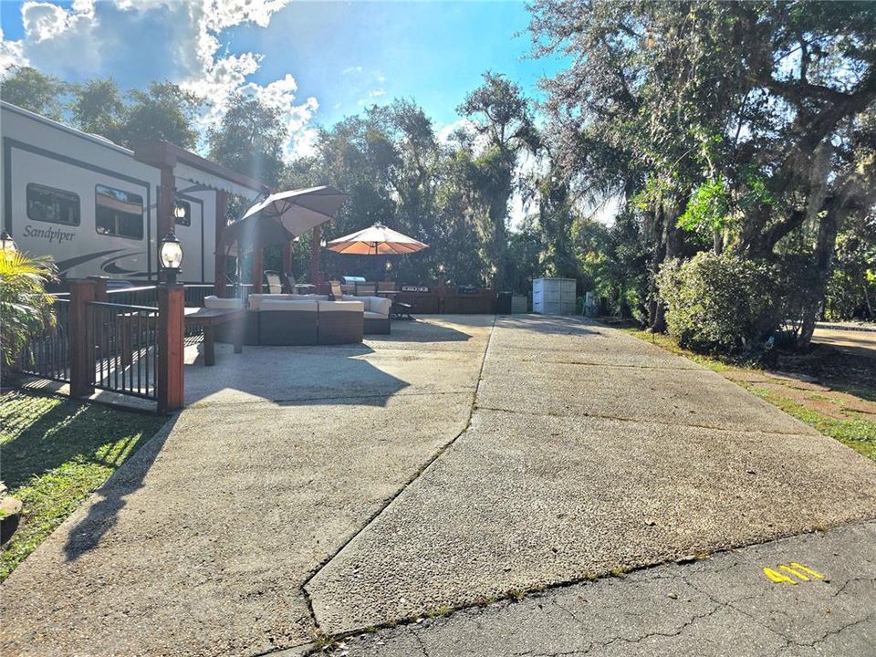 待售: $150,000 (0.05 acres)