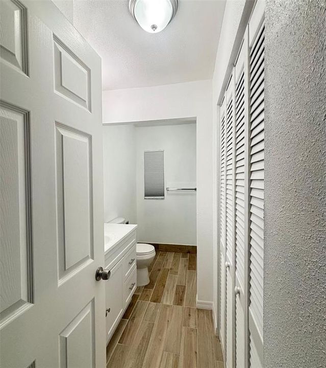 For Sale: $194,000 (2 beds, 2 baths, 1206 Square Feet)
