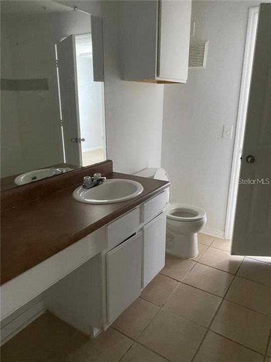 В аренду: $1,650 (2 спален, 2 ванн, 1062 Квадратных фут)