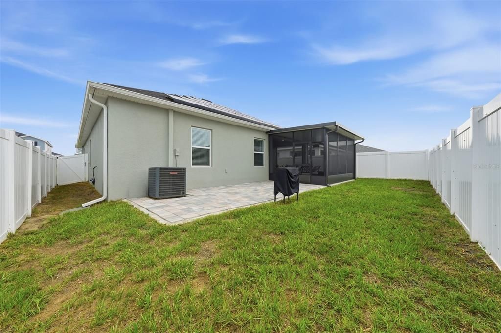 En Venta: $389,900 (3 camas, 2 baños, 2092 Pies cuadrados)