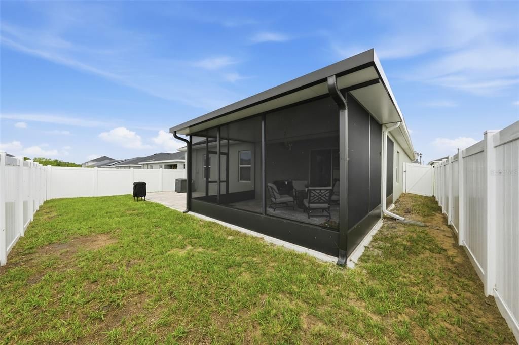 En Venta: $389,900 (3 camas, 2 baños, 2092 Pies cuadrados)
