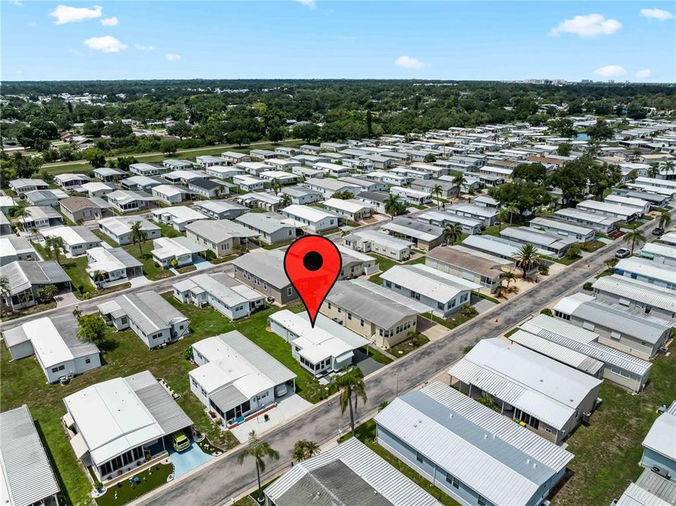For Sale: $155,000 (2 beds, 2 baths, 748 Square Feet)