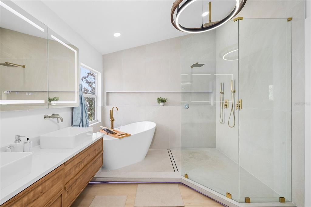 For Sale: $665,000 (4 beds, 3 baths, 2316 Square Feet)
