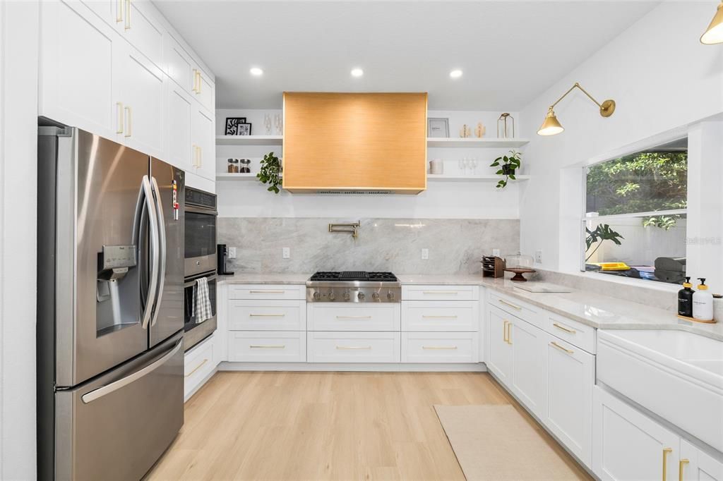For Sale: $665,000 (4 beds, 3 baths, 2316 Square Feet)