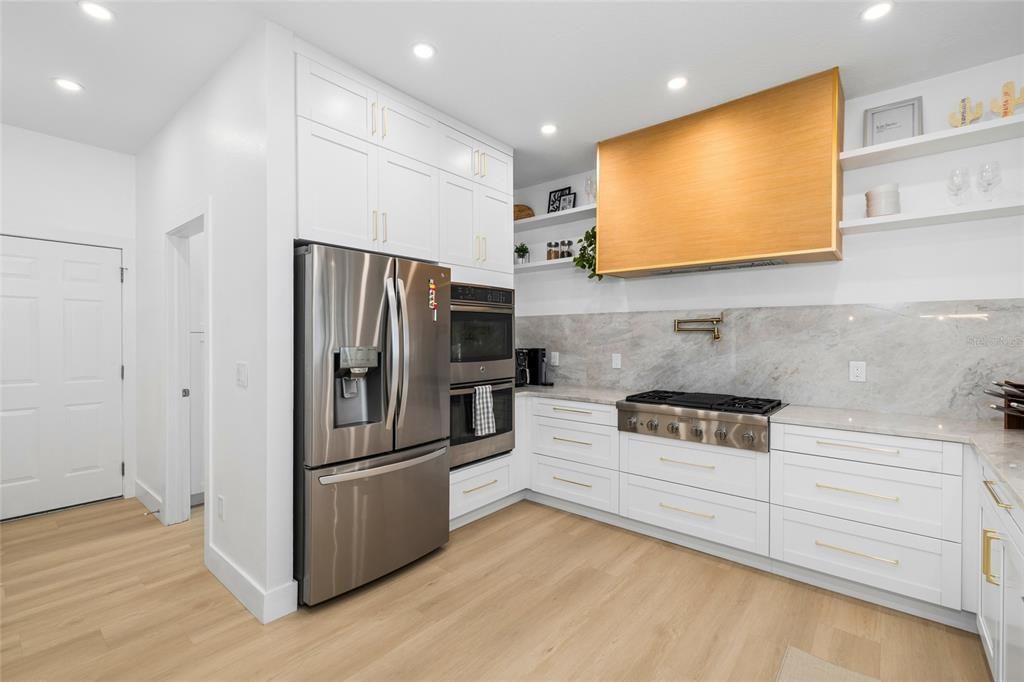 For Sale: $665,000 (4 beds, 3 baths, 2316 Square Feet)