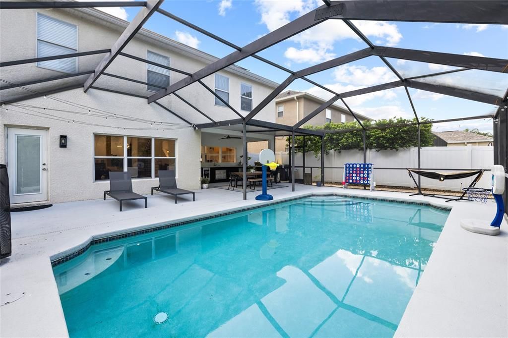 For Sale: $665,000 (4 beds, 3 baths, 2316 Square Feet)