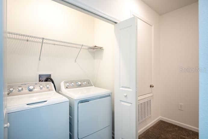 For Rent: $2,350 (3 beds, 2 baths, 1864 Square Feet)