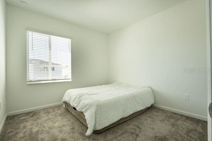 For Rent: $2,350 (3 beds, 2 baths, 1864 Square Feet)
