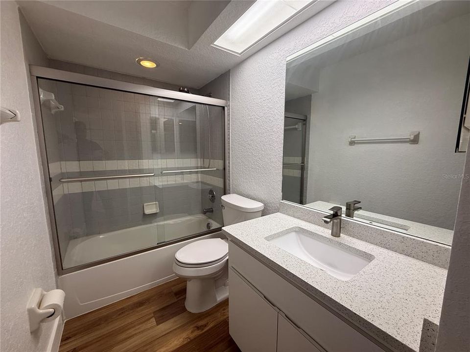 En Venta: $310,000 (3 camas, 2 baños, 1288 Pies cuadrados)