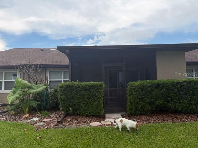 For Rent: $1,600 (2 beds, 2 baths, 1050 Square Feet)