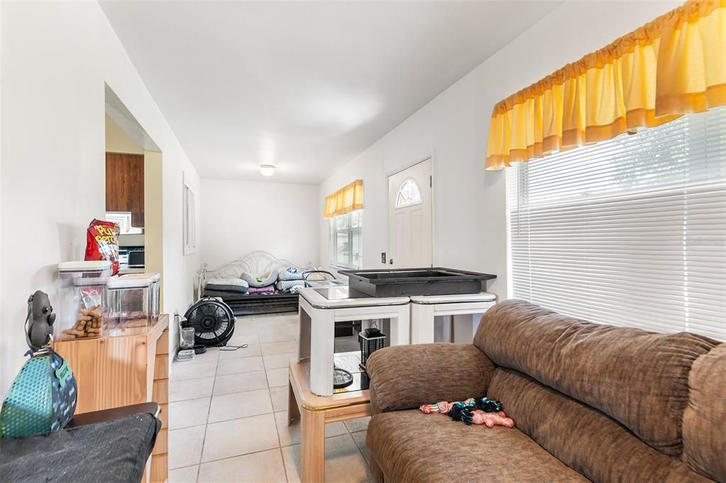 For Sale: $210,000 (2 beds, 2 baths, 1543 Square Feet)