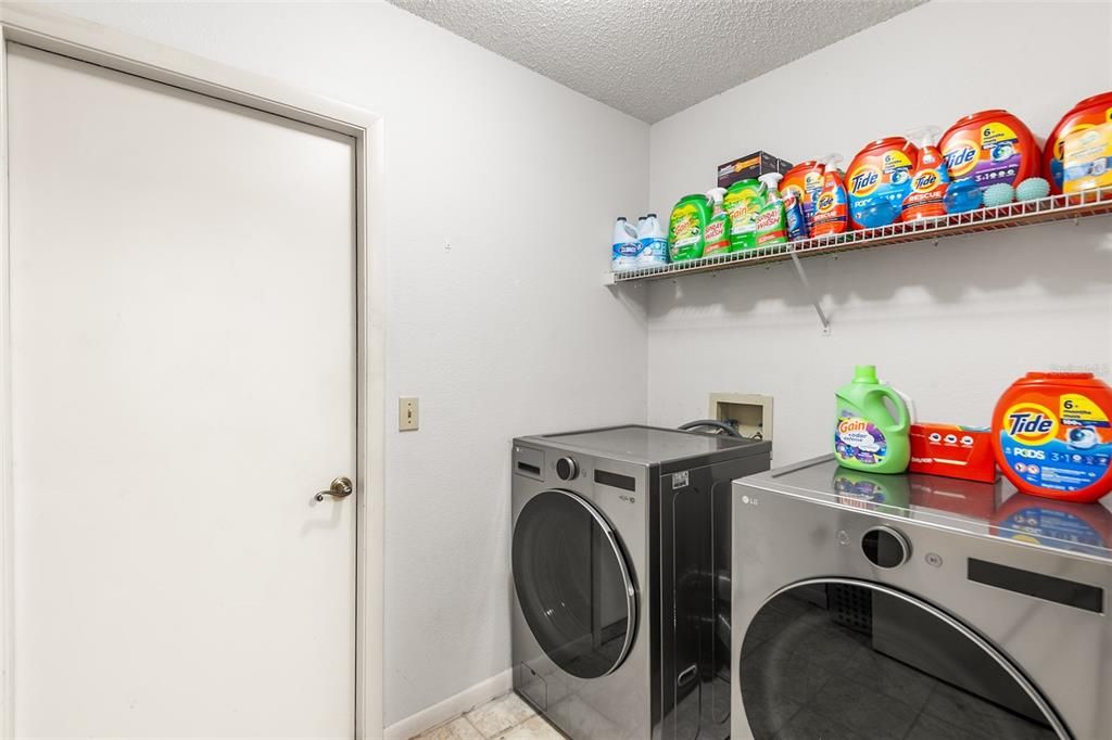 For Sale: $210,000 (2 beds, 2 baths, 1543 Square Feet)
