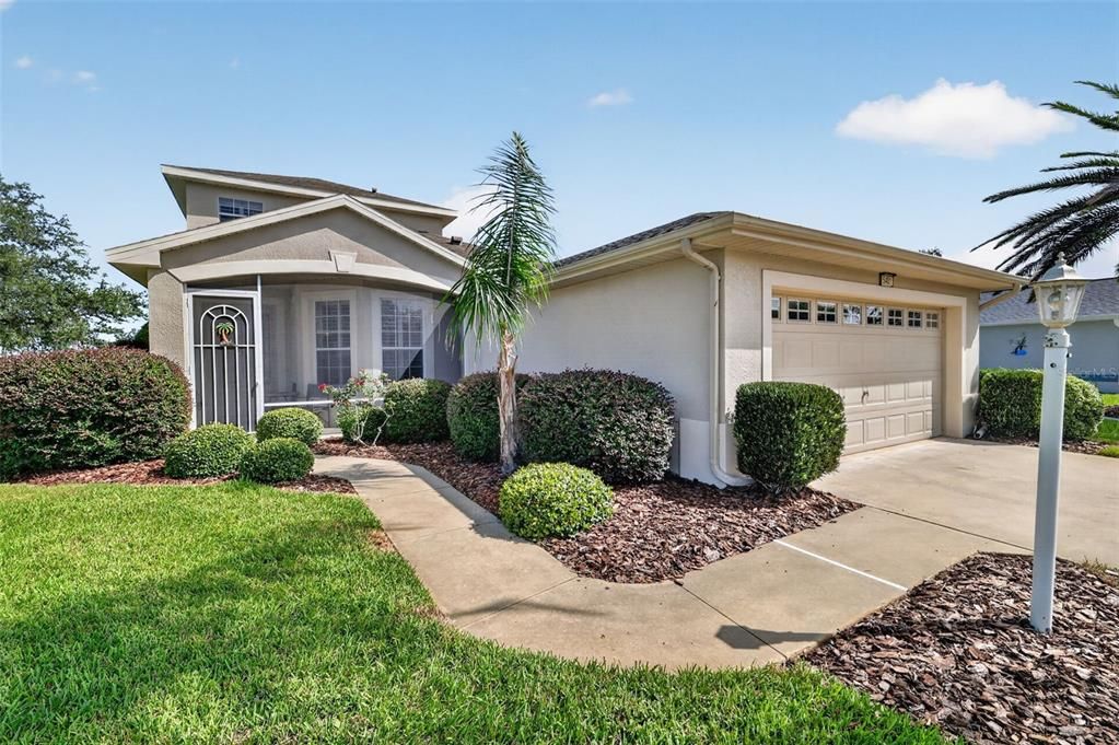 For Sale: $394,500 (3 beds, 3 baths, 2131 Square Feet)