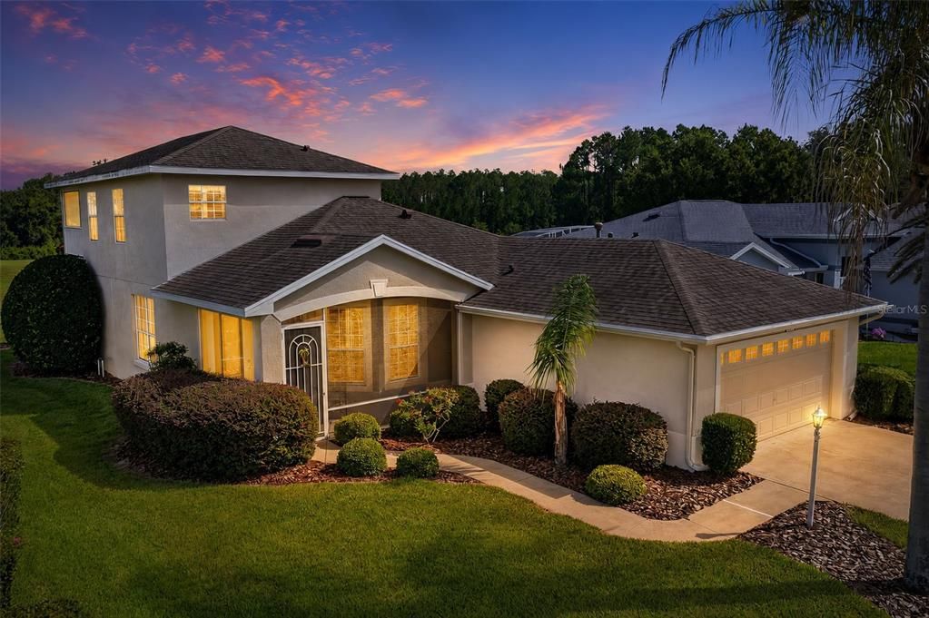 For Sale: $394,500 (3 beds, 3 baths, 2131 Square Feet)