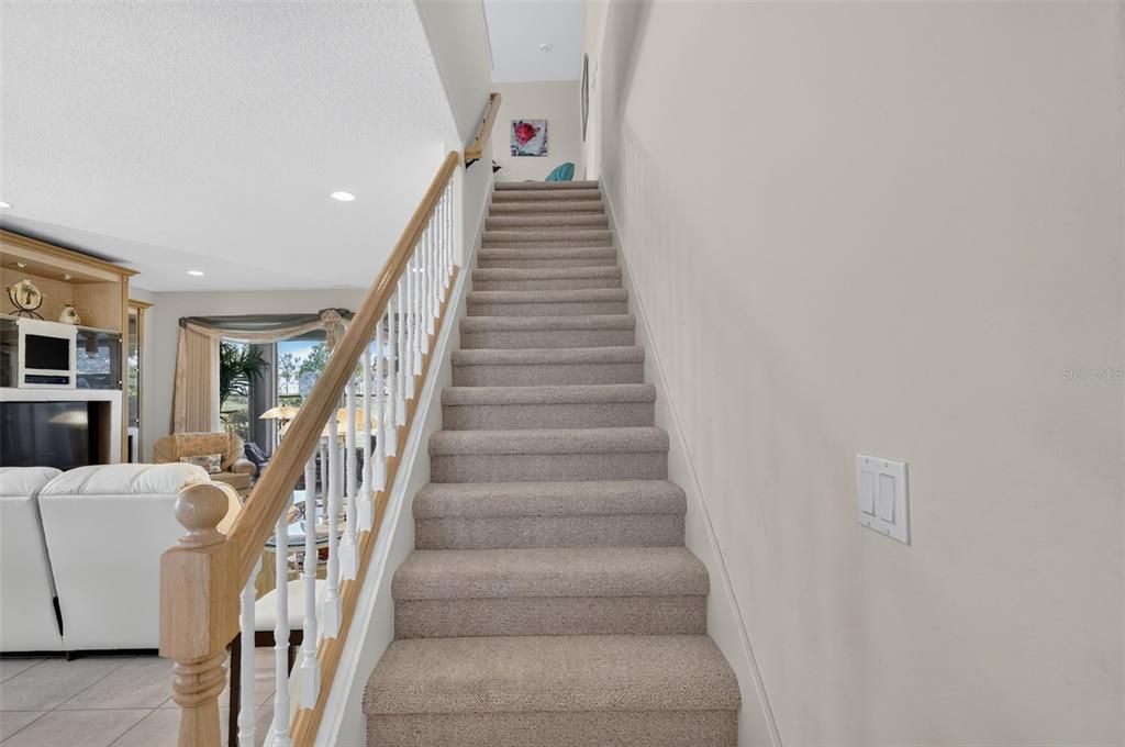 For Sale: $394,500 (3 beds, 3 baths, 2131 Square Feet)