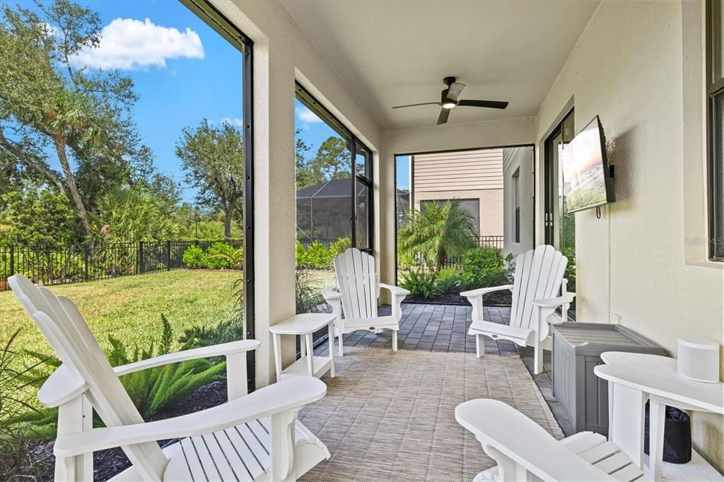 For Sale: $350,000 (4 beds, 3 baths, 2567 Square Feet)