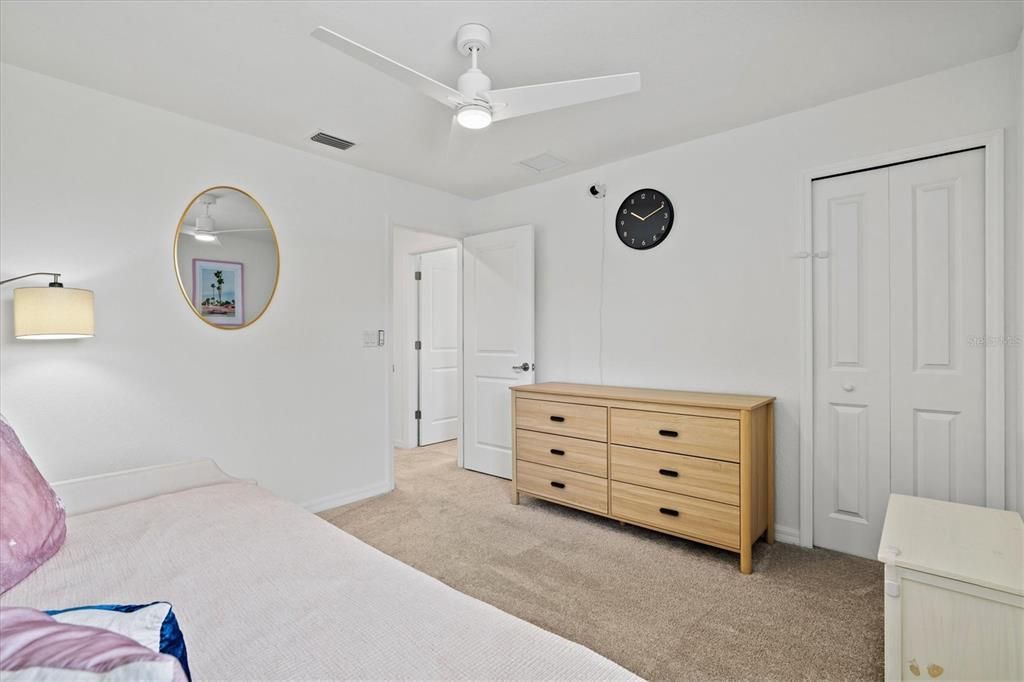 For Sale: $350,000 (4 beds, 3 baths, 2567 Square Feet)