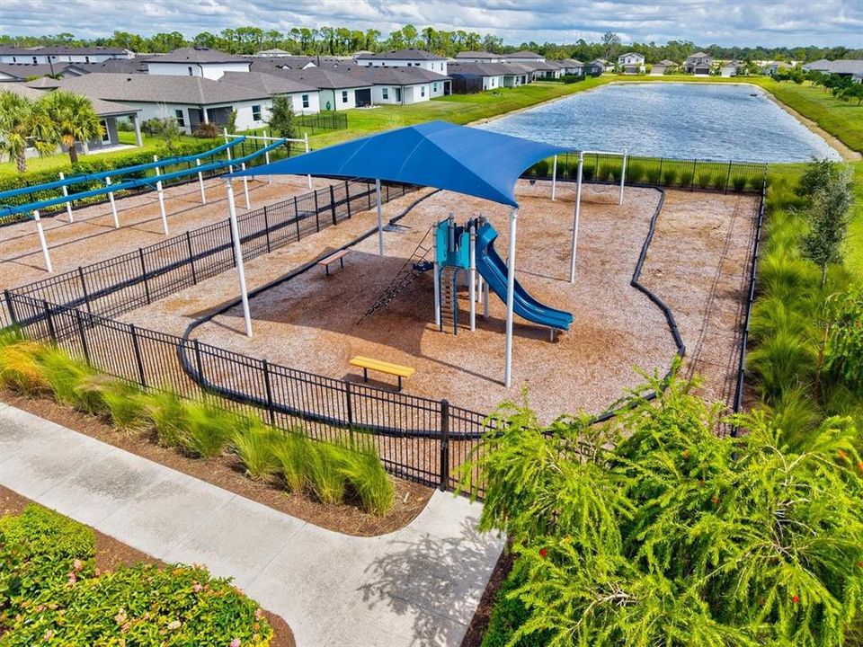 For Sale: $350,000 (4 beds, 3 baths, 2567 Square Feet)