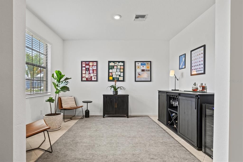 For Sale: $350,000 (4 beds, 3 baths, 2567 Square Feet)