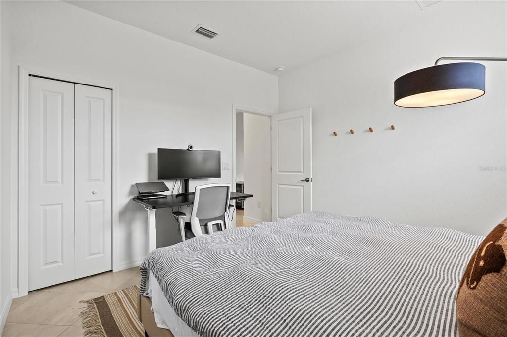For Sale: $350,000 (4 beds, 3 baths, 2567 Square Feet)