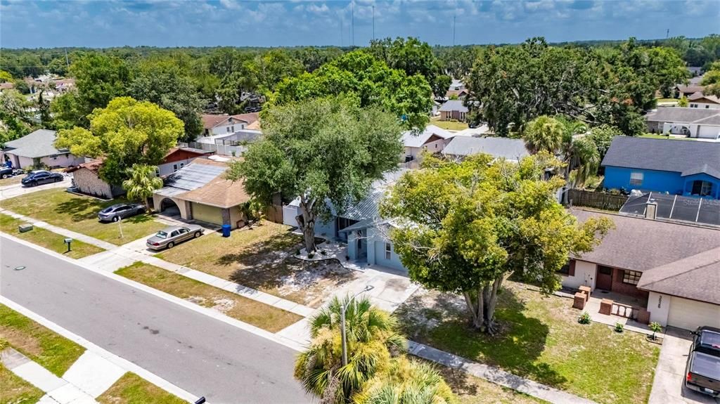 For Sale: $430,000 (4 beds, 3 baths, 1635 Square Feet)
