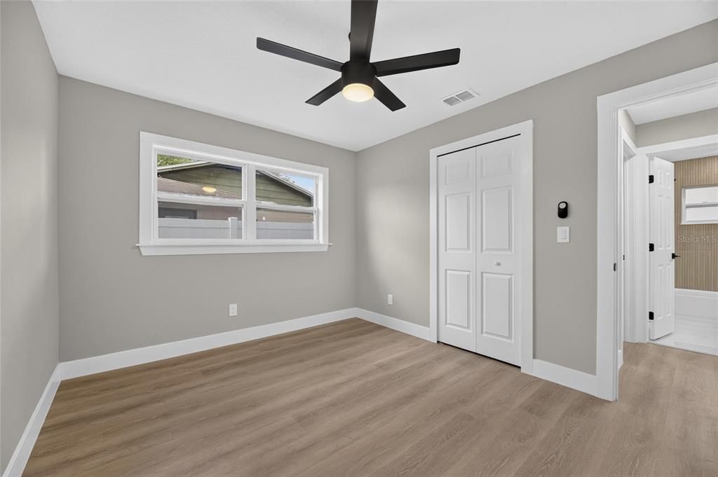 For Sale: $430,000 (4 beds, 3 baths, 1635 Square Feet)