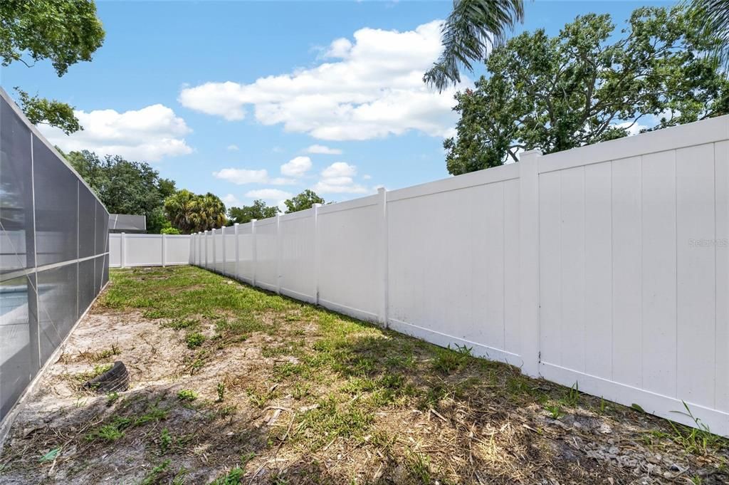 For Sale: $430,000 (4 beds, 3 baths, 1635 Square Feet)