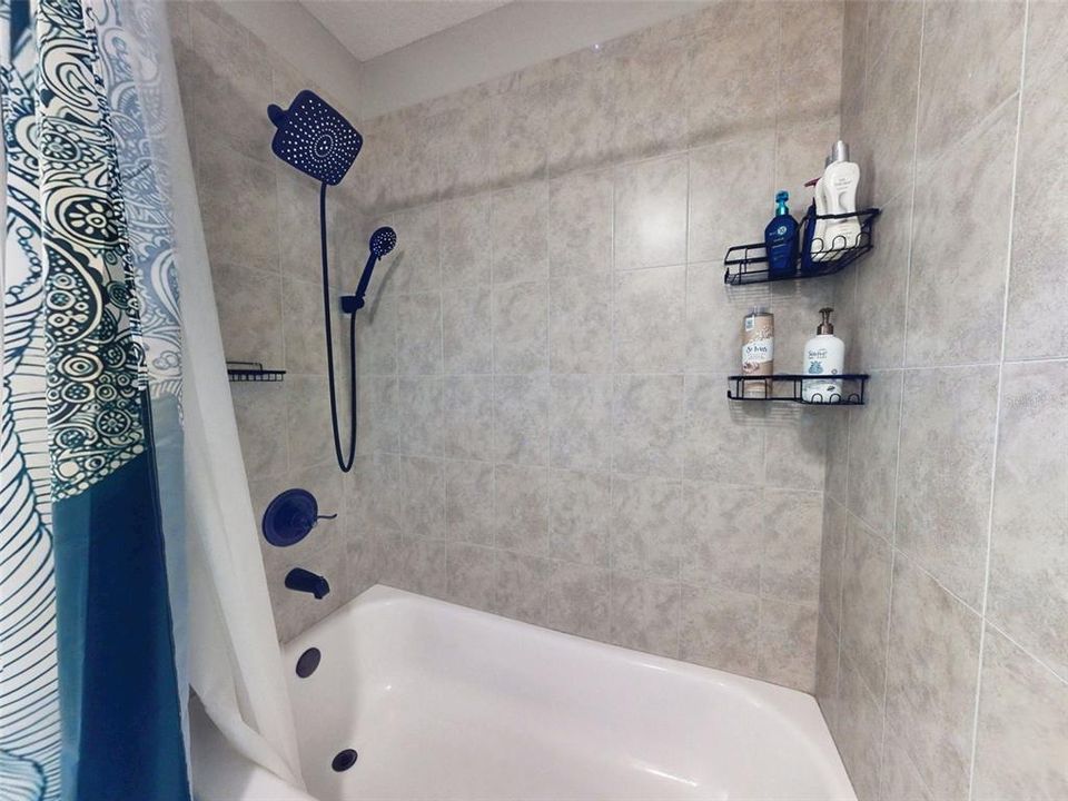 На продажу: $769,900 (5 спален, 3 ванн, 3573 Квадратных фут)