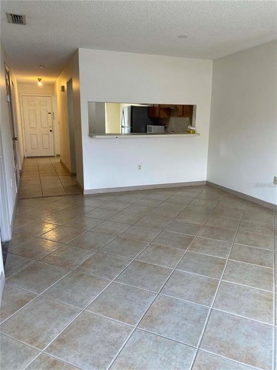 В аренду: $1,450 (2 спален, 2 ванн, 991 Квадратных фут)